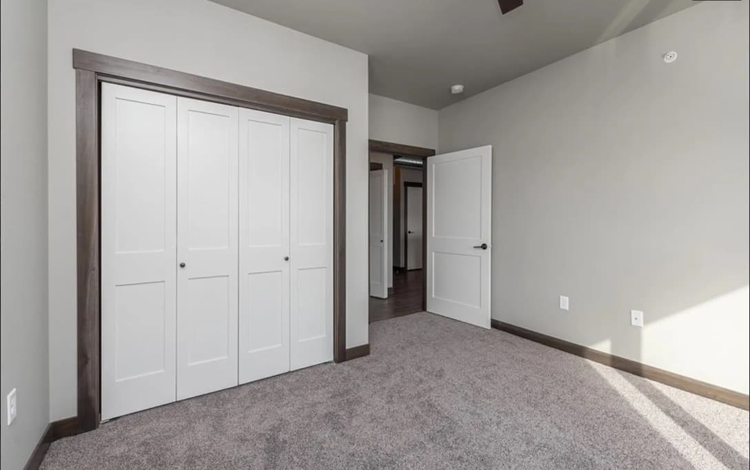 Tower 1 - Bedroom 1