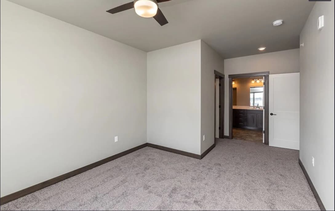 Tower 1 - Bedroom 2