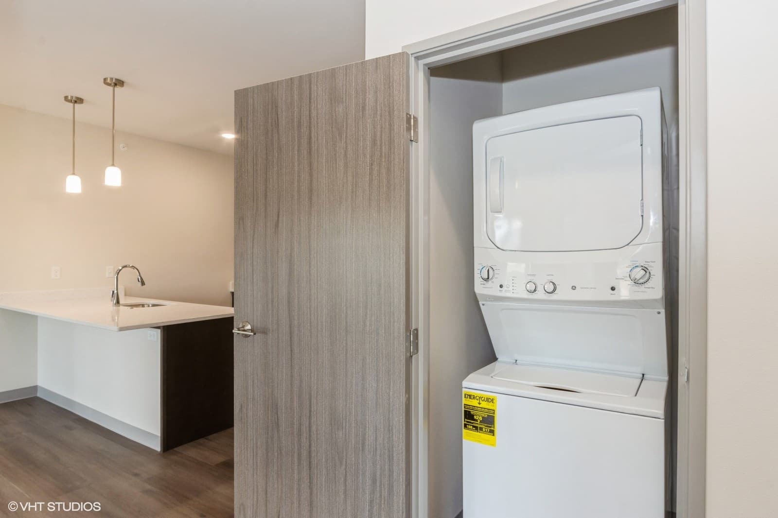 Tower 4 - Laundry Machines